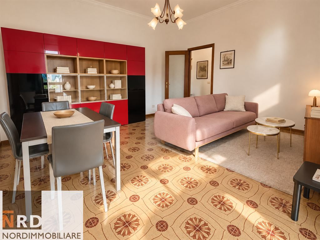 Quadrilocale arredato con posto auto interno condominiale