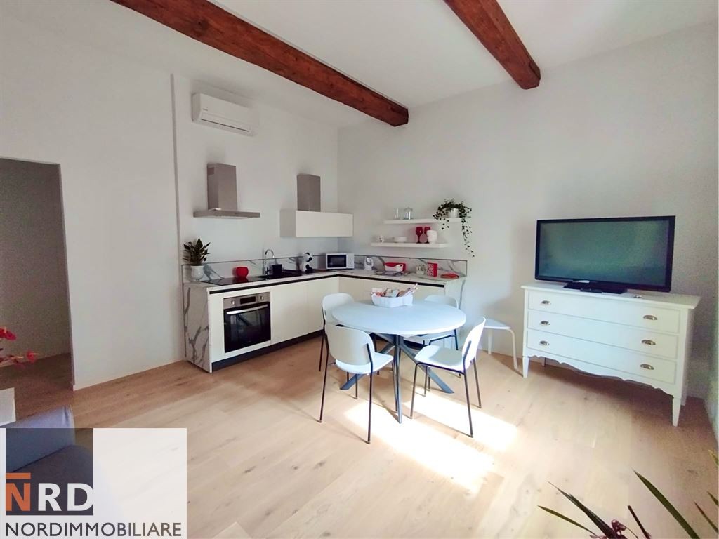 SOLO PER LOCAZIONI TURISTICHE (MAX 30 Giorni)