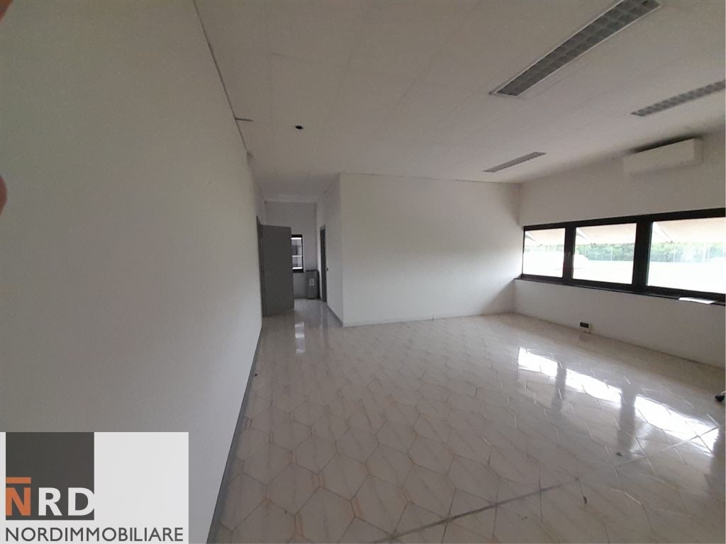 ampio UFFICIO - mq 150