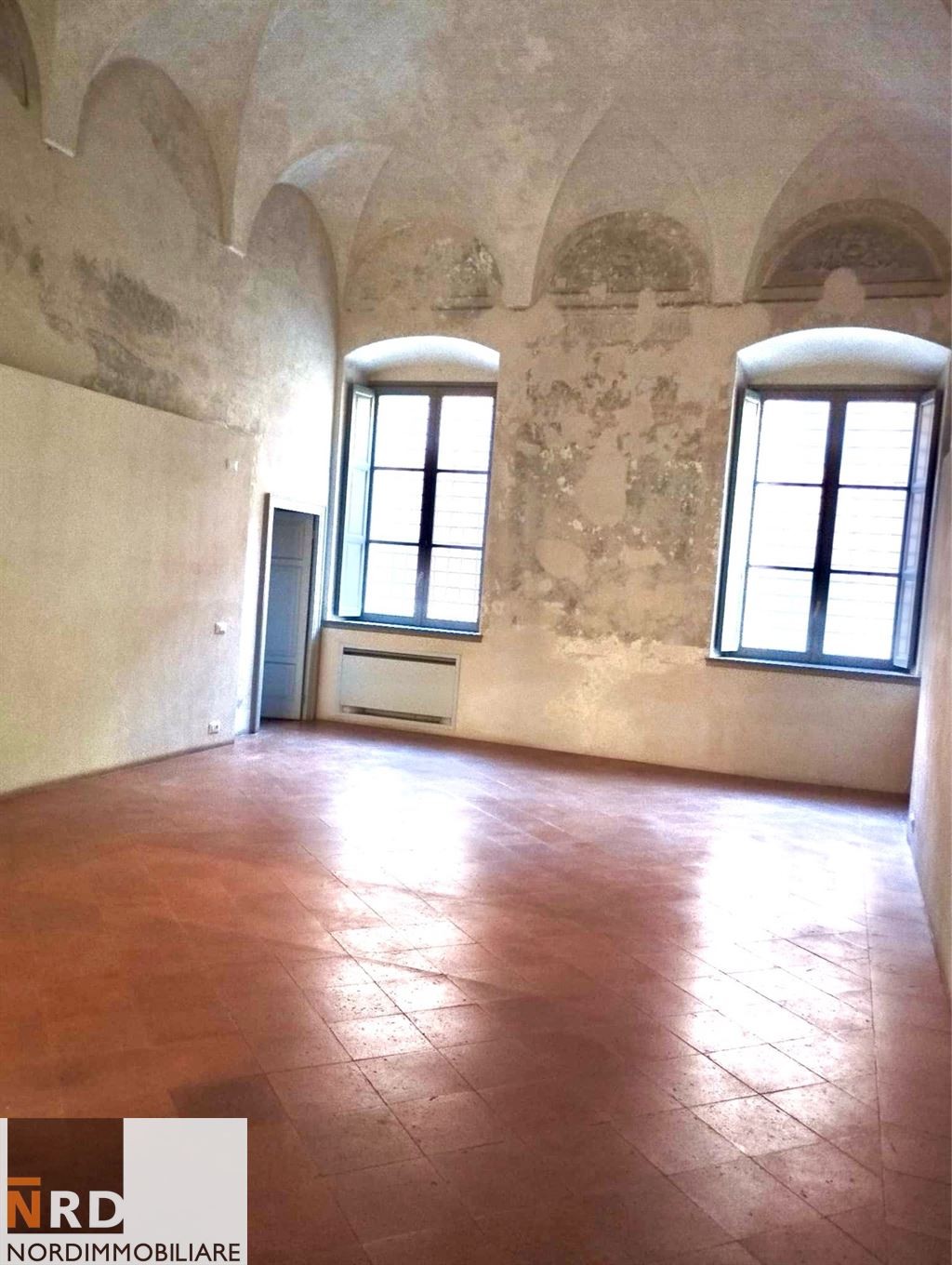 Elegante UFFICIO con Garage